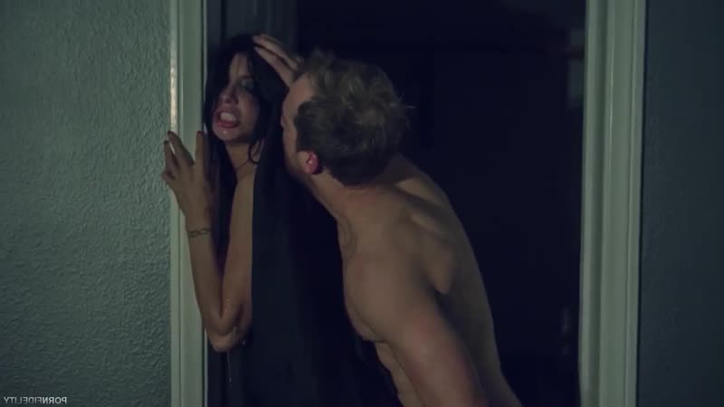 Romi Rain [mamas grandes, bunda grande, milf, mãe, morena, estrela, todo sexo, pornfidelidade, hardcore, orgasmo]